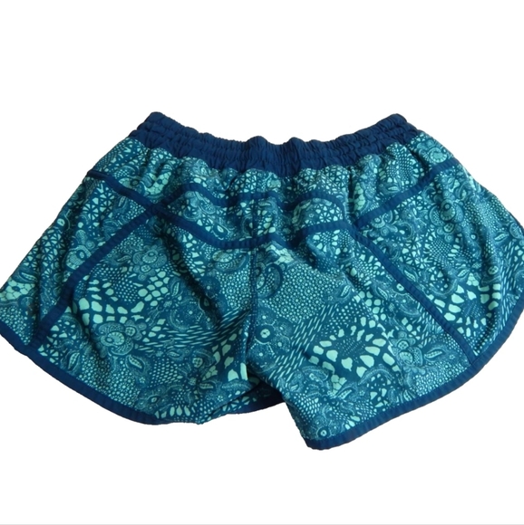Lululemon Tracker IV Shorts Pretty Lace Bali Breeze - Picture 1 of 3